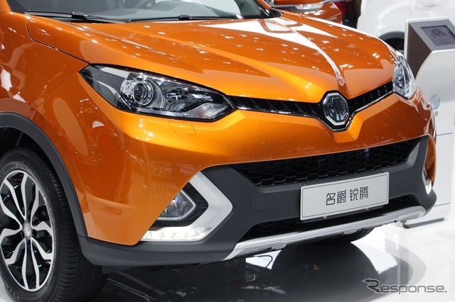 MG GS(上海モーターショー15)