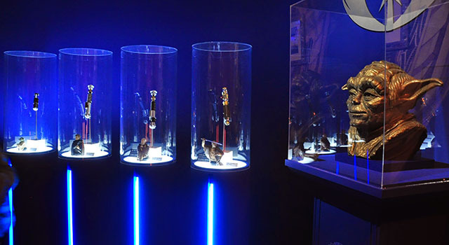「スター・ウォーズ展 未来へつづく、創造のビジョン。」 - (C) &TM Lucasfilm Ltd