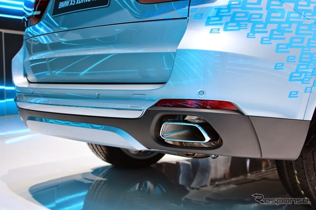 BMW X5 xDrive40e(上海モーターショー15)