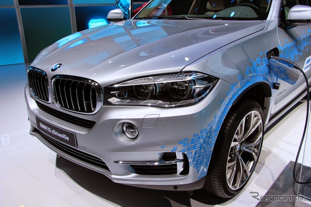 BMW X5 xDrive40e(上海モーターショー15)
