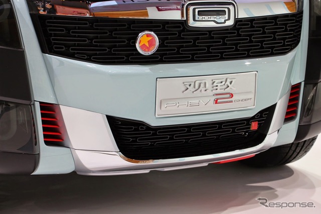 クオロス 2 SUV PHEV（上海モーターショー15）