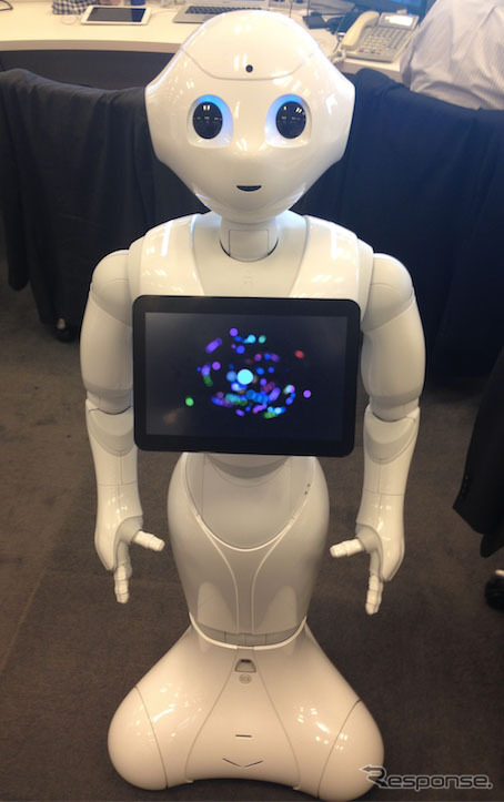 感情認識パーソナルロボット Pepper（ペッパー）