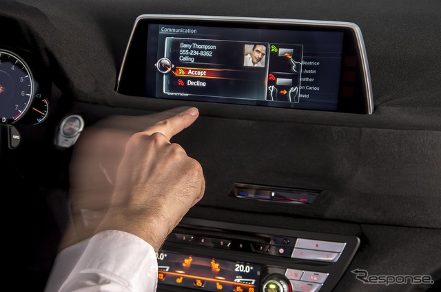 BMW 7シリーズ 次期型のジェスチャー・コントロール