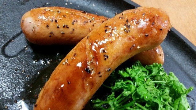 現在開催中の後期にも出店:肉料理研究所(肉ラボ)「おとなのフランク」