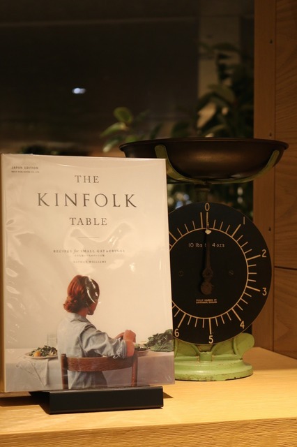 KINFOLK的ディスプレイ