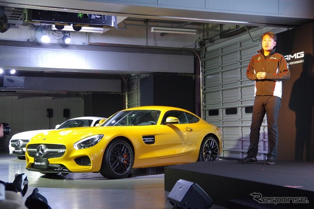 メルセデス AMG GTと、メルセデス・ベンツ日本の上野金太郎社長