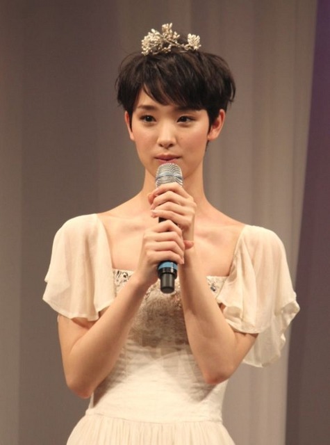 剛力彩芽