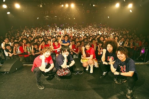 鈴木このみ 1年ぶりのワンマンライブを開催 「武道館、行きたいです!」の宣言も