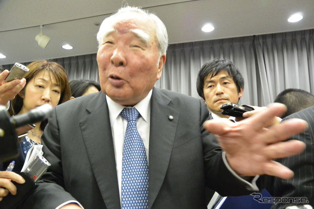 スズキ 鈴木修 会長兼社長