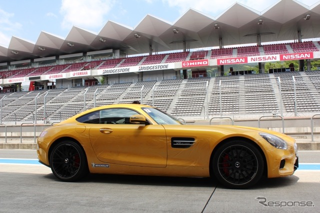 メルセデス AMG GT