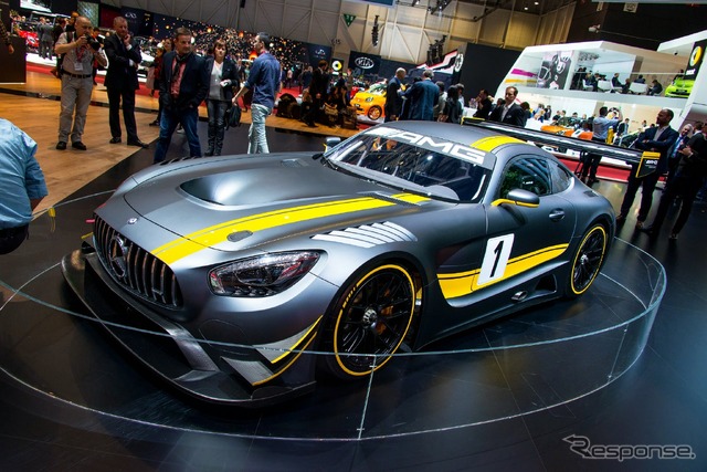 メルセデス-AMG GT3 レースカー(ジュネーブモーターショー15)
