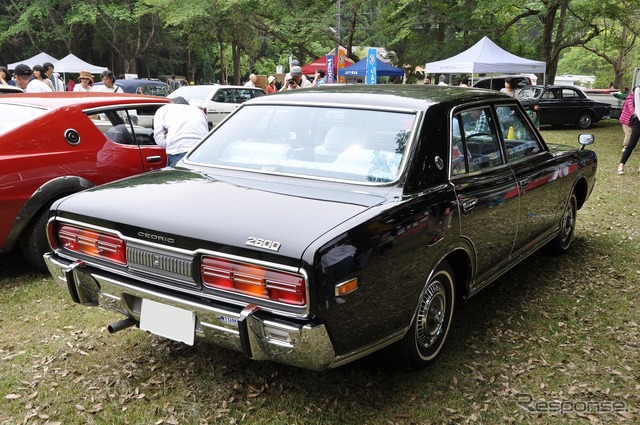 セドリック 2600GX(1973)