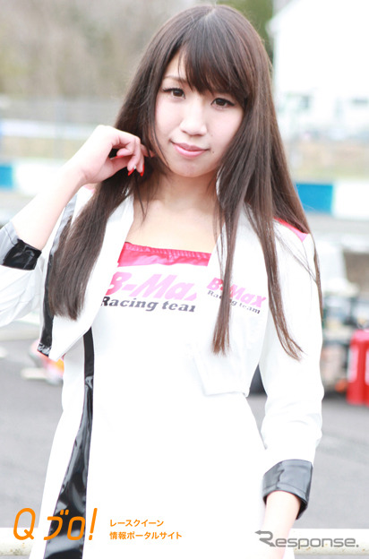 スーパーGT『B-MAX NDDP Racing Girl』・真山明梨