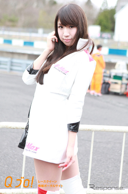 スーパーGT『B-MAX NDDP Racing Girl』・真山明梨
