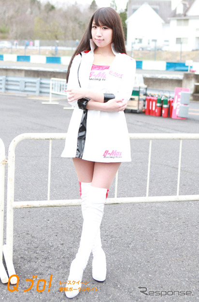 スーパーGT『B-MAX NDDP Racing Girl』・真山明梨