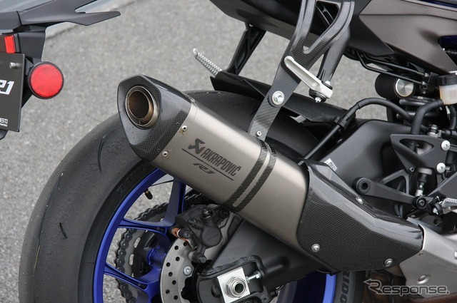 ヤマハ YZF-R1 & R1M