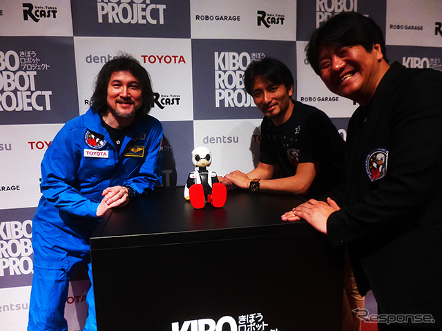 名古屋市科学館(愛知県)で5月17日に実施された「ロボット宇宙飛行士KIROBO特別公開」のようす