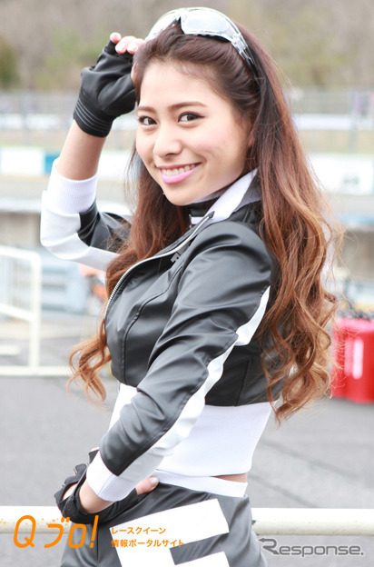 スーパーGT『LEON RACING LADY』安田七奈・八鍬有紗・坂本くるみ・秋山なお