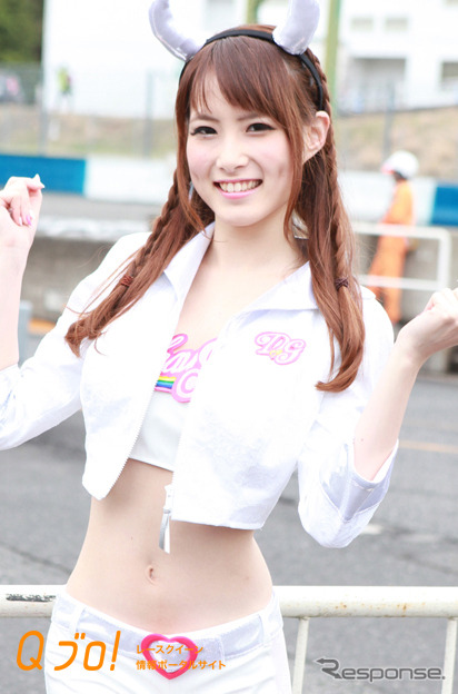 スーパーGT『2015 DGRQ』野村さやか・神崎優香・秋葉のぞみ・亀澤杏奈