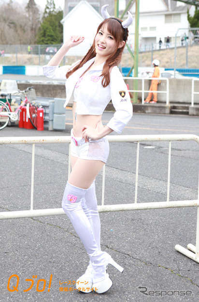 スーパーGT『2015 DGRQ』野村さやか・神崎優香・秋葉のぞみ・亀澤杏奈