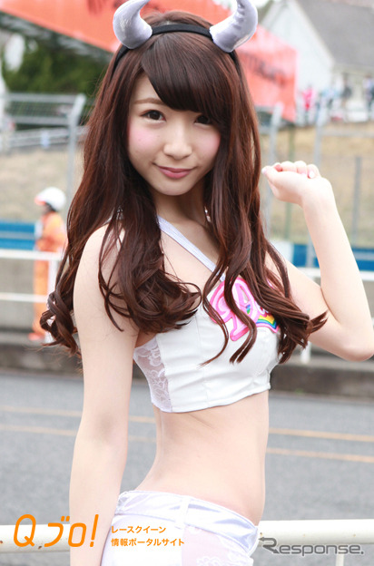 スーパーGT『2015 DGRQ』野村さやか・神崎優香・秋葉のぞみ・亀澤杏奈