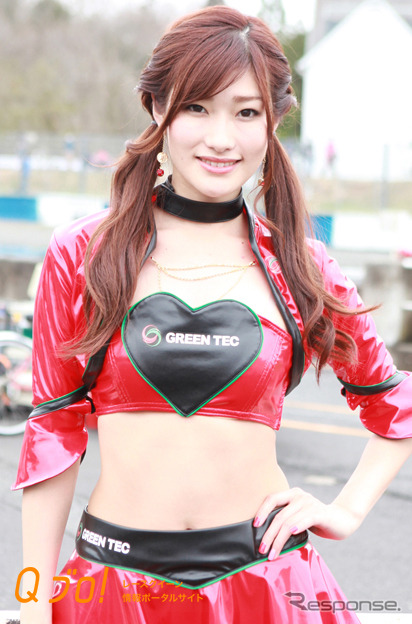 スーパーGT『GREEN TEC Racing Angels』武田しのぶ・黒木あいみ