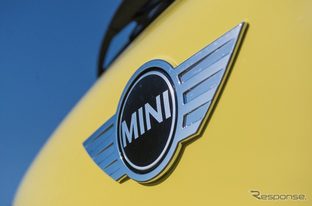 MINI Crossover Sunlight(サンライト)