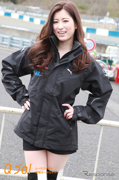 スーパーGT『Dragoレースクイーン』神崎裕女・春野佳弥