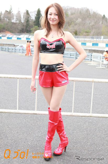 スーパーGT『マッハ車検GAL』佐藤衣里子・遠藤くるみ・加藤愛純・長崎ちほみ