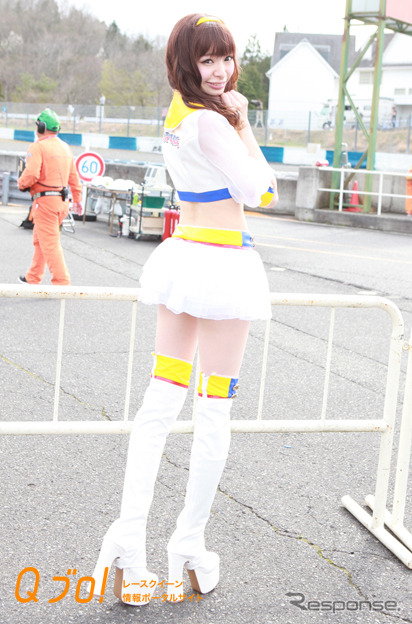 スーパーGT『 Drift Angels』永瀬あや・立花かな・斉藤絢女・岩瀬香奈