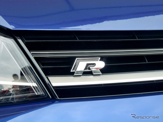 VW ゴルフ R ヴァリアント