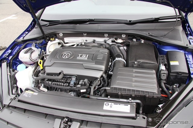 VW ゴルフ R ヴァリアント