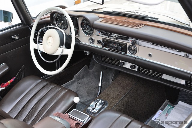 メルセデス ベンツ280SL(1970)