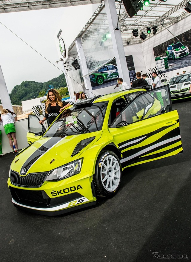 シュコダ ファビア R5 コンビ