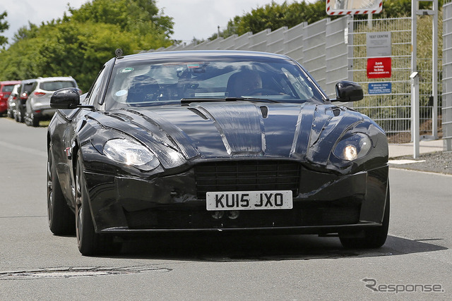 スクープ写真アストン・マーティン DB11