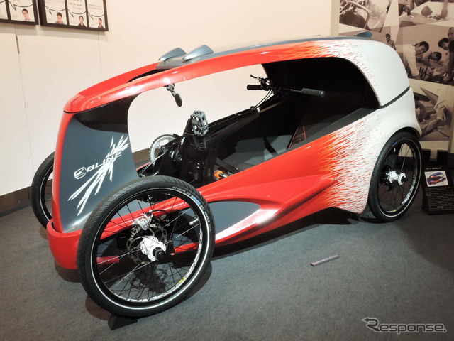 「いすゞデザイン こころみ展」ペダルカー