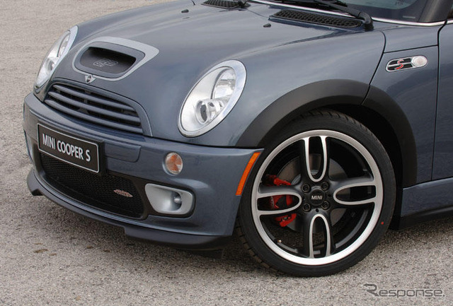 【写真蔵】限定2000台のバカッ速MINI …ギュイーンッ