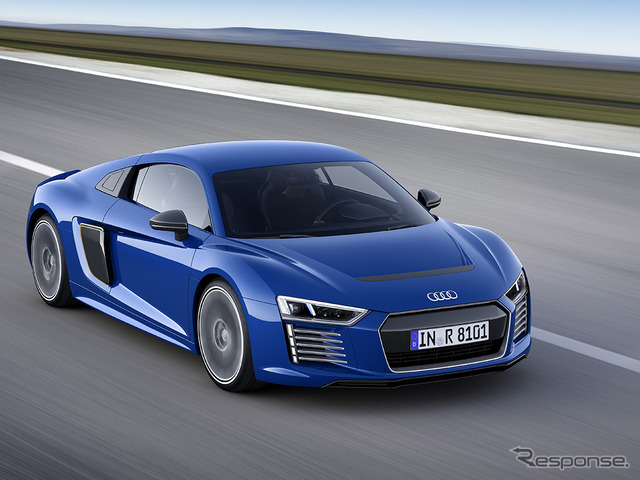 アウディ R8 e-トロン 新型