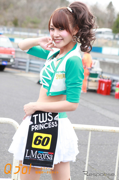 SUPER GT『TWS princess』渕脇レイナ・小越しほみ・辻井美香・福田美香