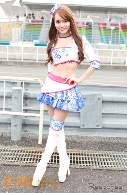 スーパーGT『2015 KOBELCO GIRLS』西村いちか・瀬野ユリエ・森園れん・水瀬きい