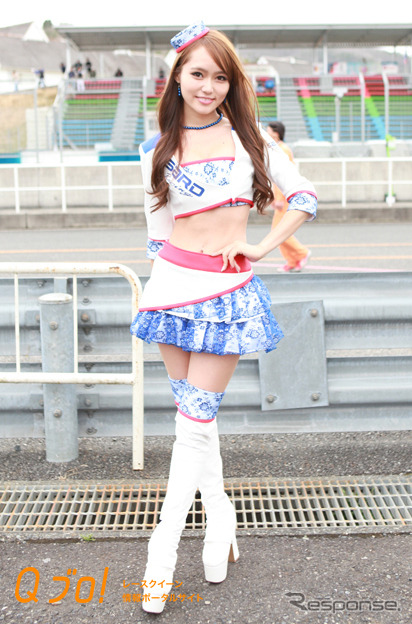 スーパーGT『2015 KOBELCO GIRLS』西村いちか・瀬野ユリエ・森園れん・水瀬きい