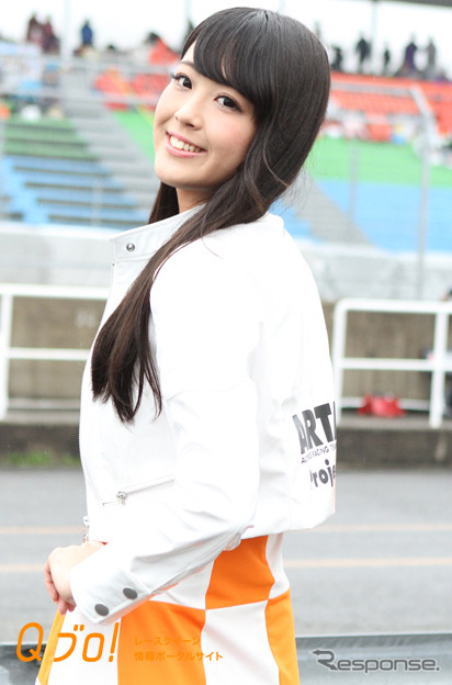 スーパーGT『ARTA GALS』葉月まりか・栗沢綾乃・田中梨乃・森脇亜紗紀