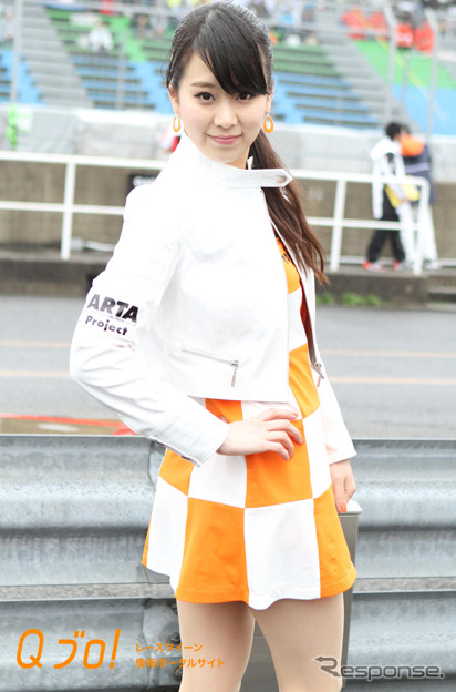 スーパーGT『ARTA GALS』葉月まりか・栗沢綾乃・田中梨乃・森脇亜紗紀