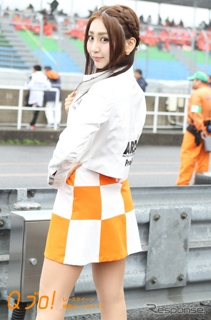 スーパーGT『ARTA GALS』葉月まりか・栗沢綾乃・田中梨乃・森脇亜紗紀