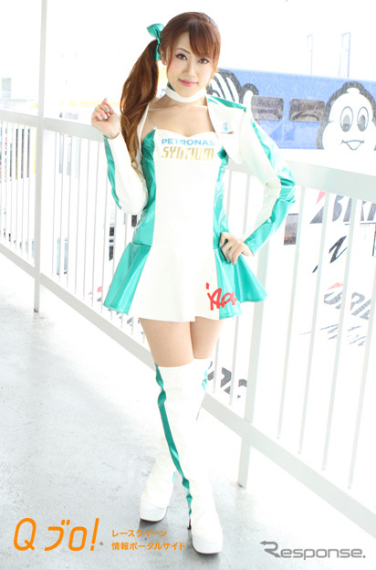 スーパーGT『PETRONAS SYMTIUM LADIES』岩崎由衣・大谷芽衣・綾川ゆんまお・桜井さち