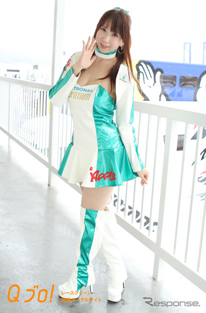 スーパーGT『PETRONAS SYMTIUM LADIES』岩崎由衣・大谷芽衣・綾川ゆんまお・桜井さち