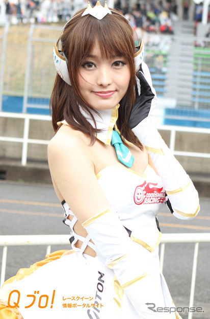 スーパーGT 『レーシングミクサポーターズ2015』荒井つかさ・山村ケレール・水谷望愛・熊江流唯