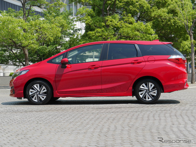 ホンダ シャトル ガソリン仕様Gグレードの外観