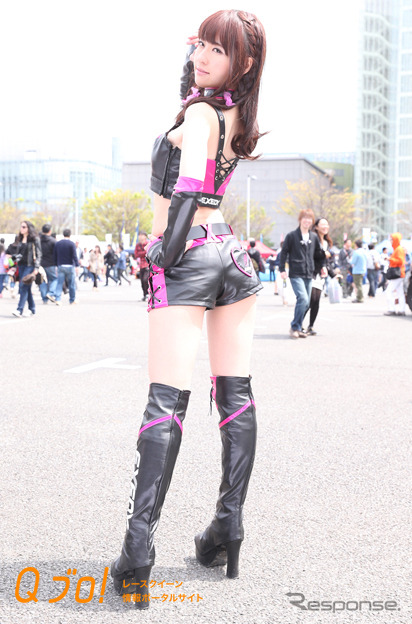 D1グランプリ2015『EXEDY Racing Girls』朝倉恵理子・前田真実果