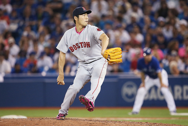 上原浩治が日米通算100勝100セーブを達成(2015年5月10日)
